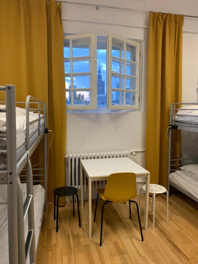 New World St Hostel And Private Room Warsaw Exterior photo