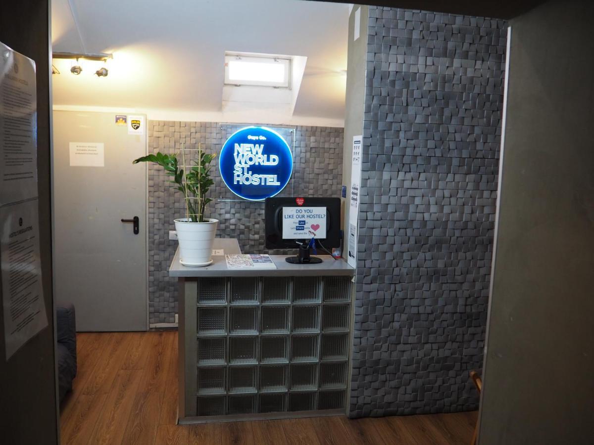 New World St Hostel And Private Room Warsaw Exterior photo