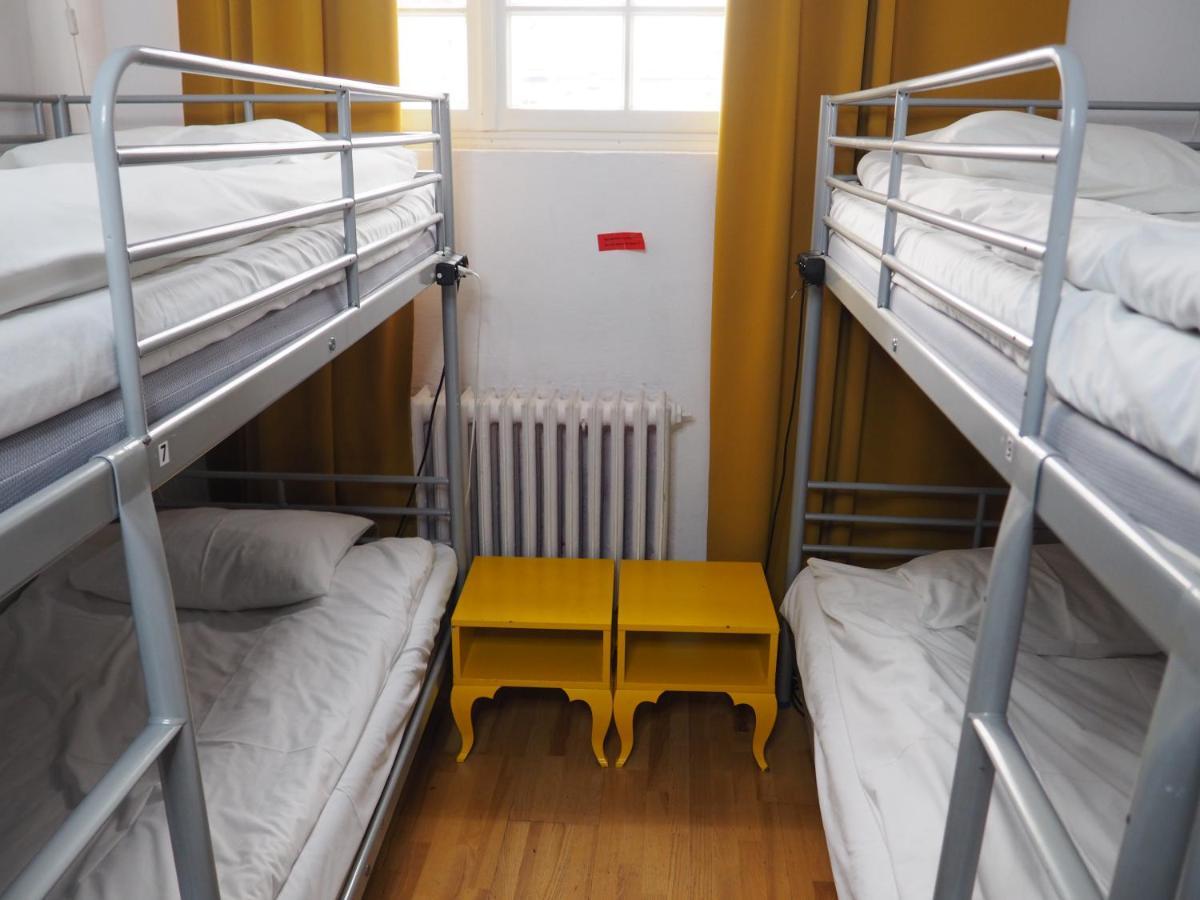 New World St Hostel And Private Room Warsaw Exterior photo